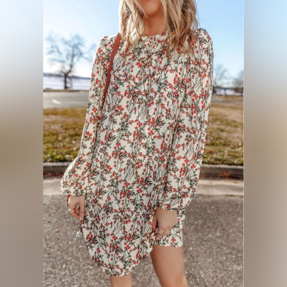 Boutique Size M Flare Dress Floral Empire Waist Flowy Only Worn Once EUC